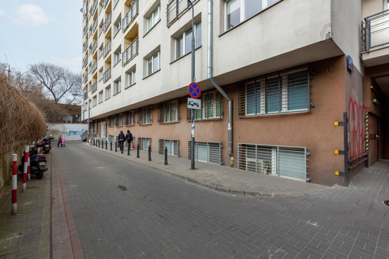 City Center Apartment Near The Vistula By Noclegi Renters Варшава Экстерьер фото
